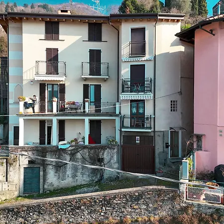 House Carla Διαμέρισμα Bellano